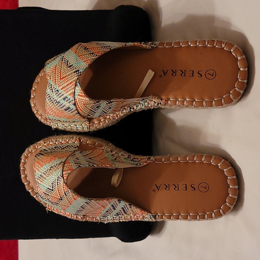 serra size 7 slip on sandals
